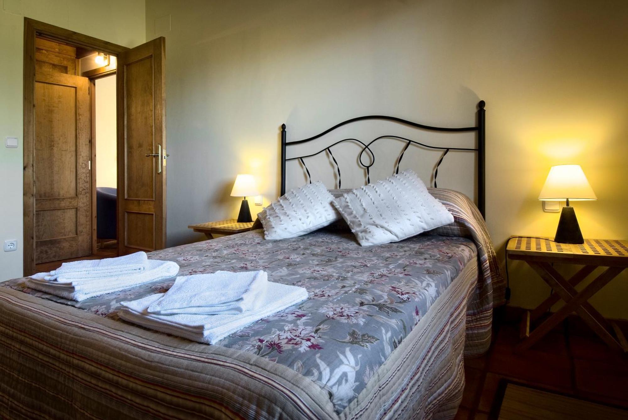 Casa Sarasa Guest House Berdun Eksteriør bilde